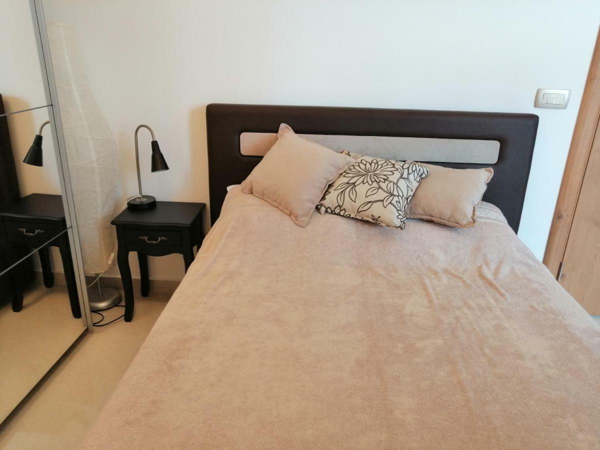 Studio Apartman Irena 2 Bijela Eksteriør bilde